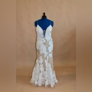 sz 14 w.too wedding gown, illusion bodice, dark nude underlay, spaghetti strap